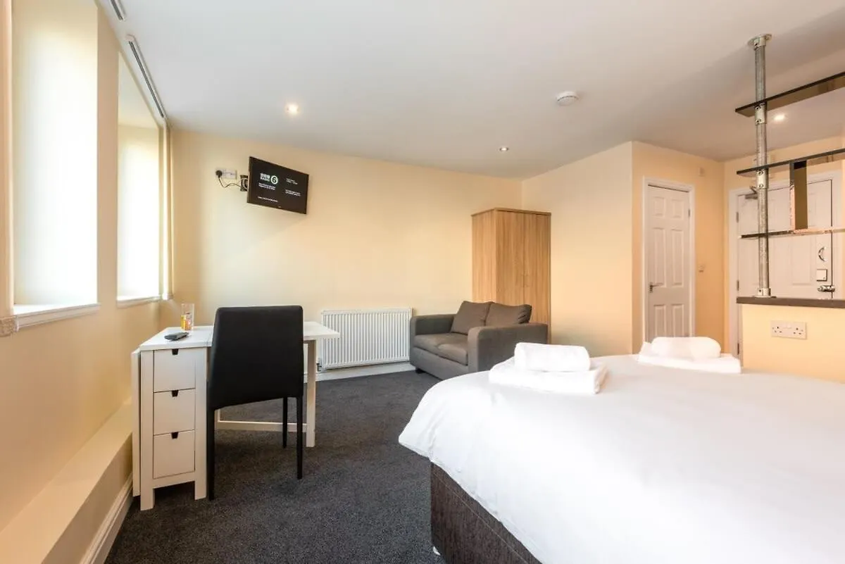 Modern & Bright Budget Studio In Central Doncaster Apartment United Kingdom
